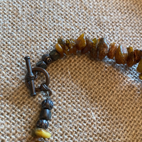 Vintage wood and amber beaded and wired pendant necklace - Picture 4 of 7